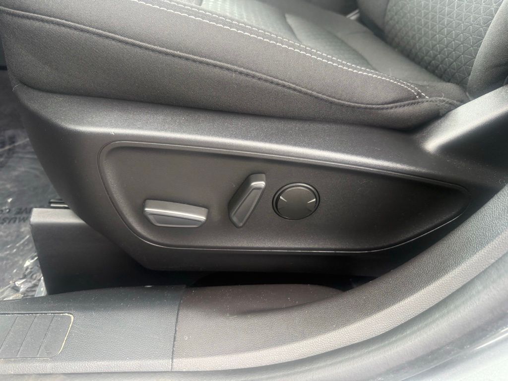 Used 2023 Ford Escape - photo 15