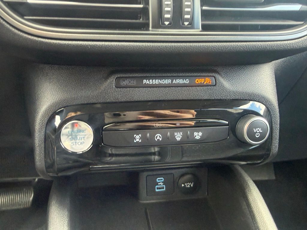 Used 2023 Ford Escape - photo 23