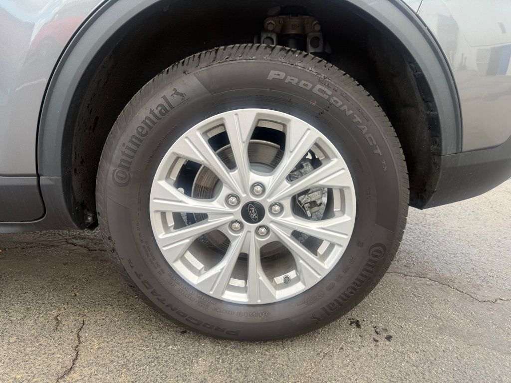 Used 2023 Ford Escape - photo 28