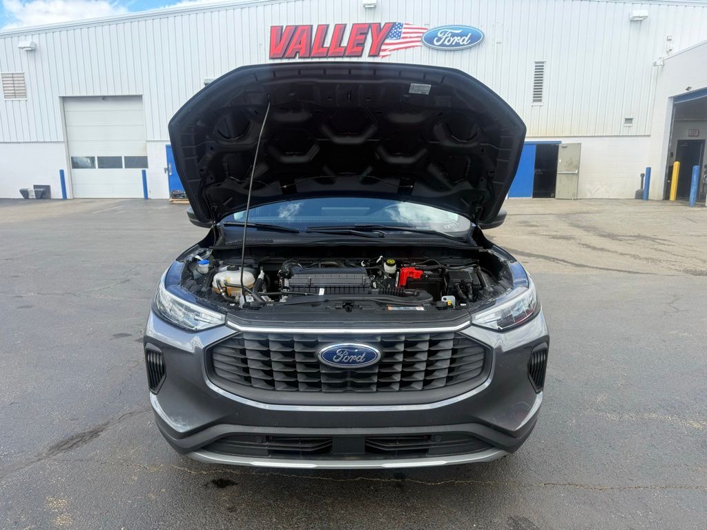 Used 2023 Ford Escape - photo 52