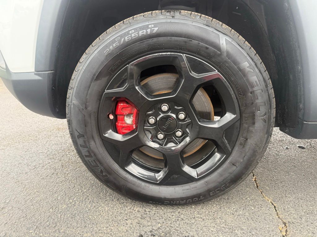 Used 2023 Jeep Compass - photo 12