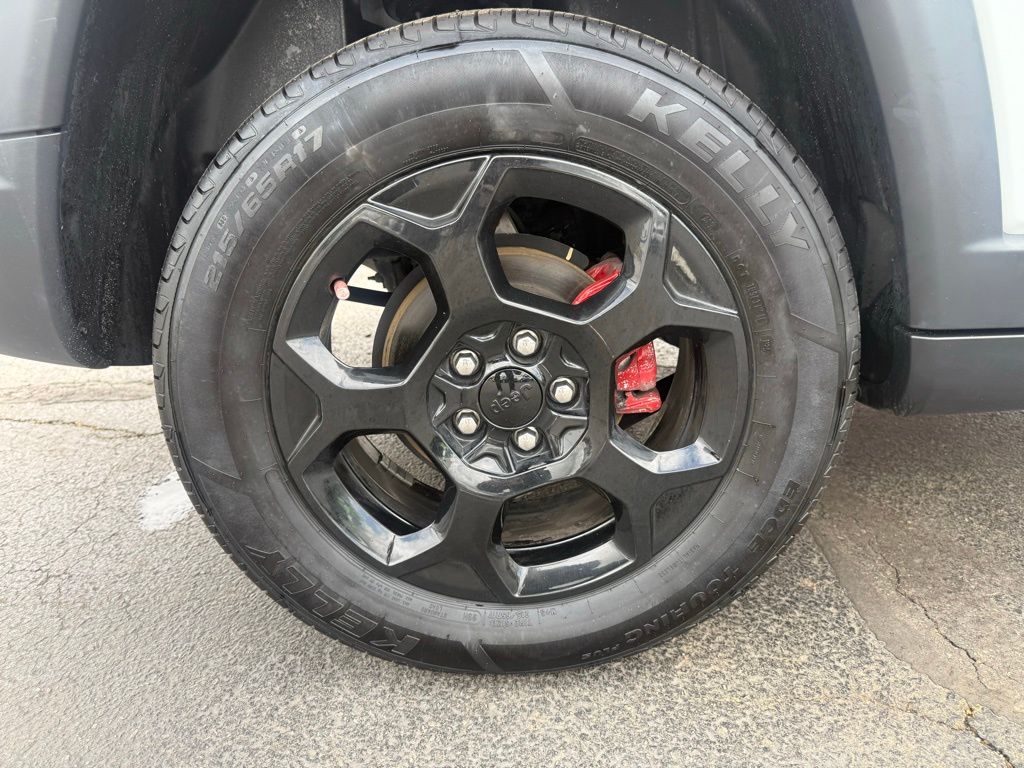 Used 2023 Jeep Compass - photo 48