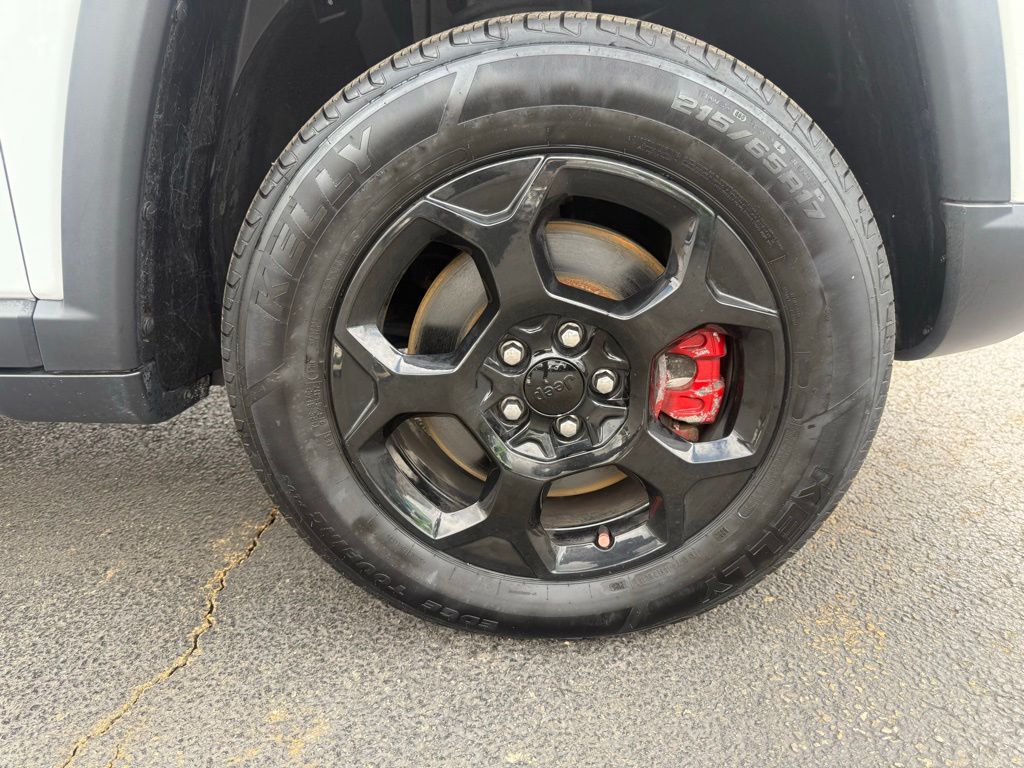 Used 2023 Jeep Compass - photo 54