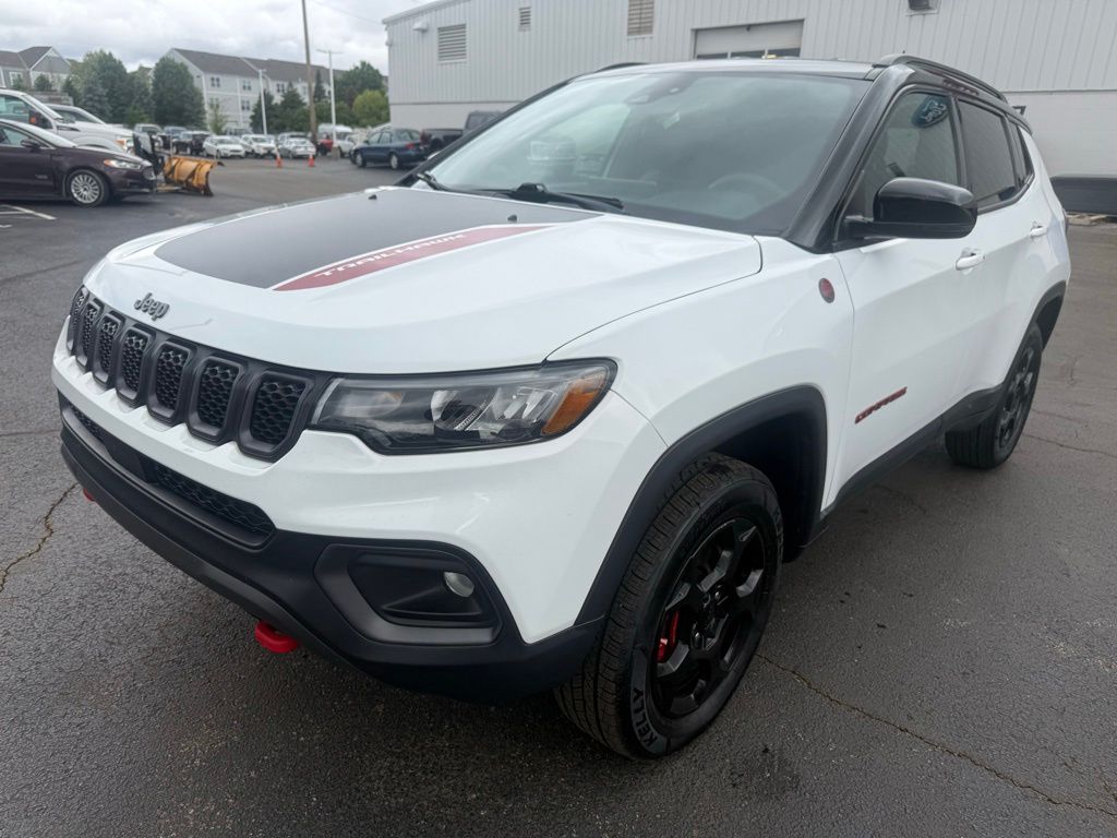 Used 2023 Jeep Compass - photo 9