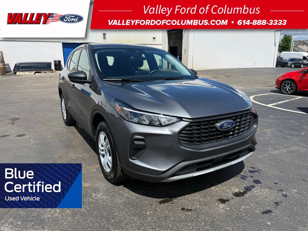 Used 2023 Ford Escape - photo 1