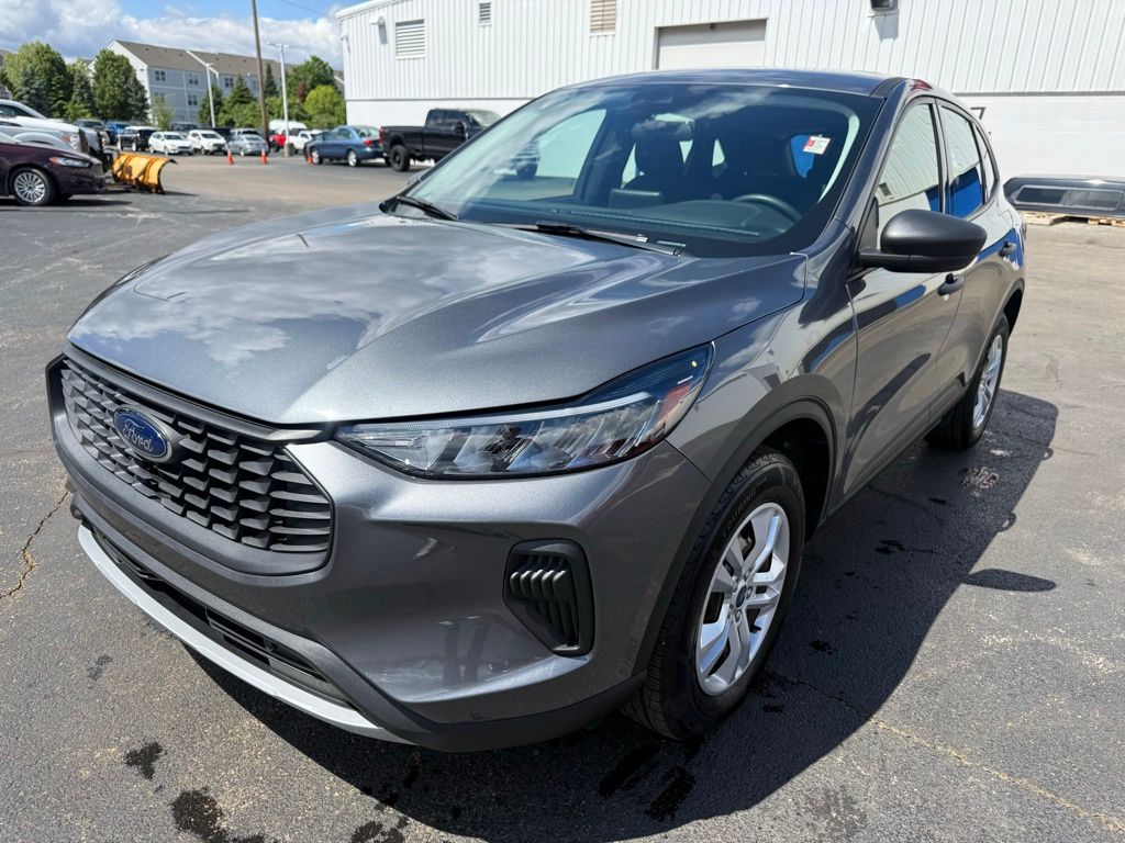Used 2023 Ford Escape - photo 10