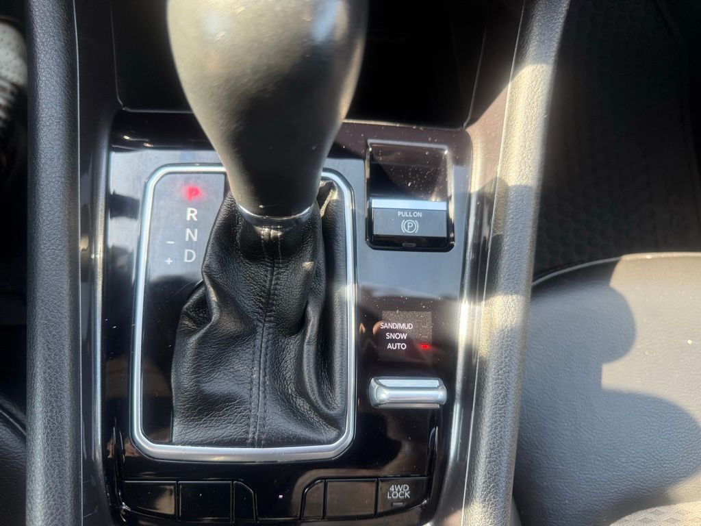 Used 2023 Jeep Compass - photo 44