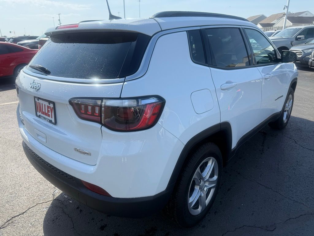 Used 2023 Jeep Compass - photo 23