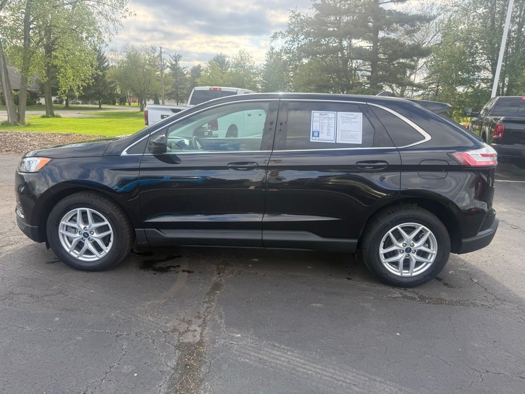 Used 2022 Ford Edge - photo 6