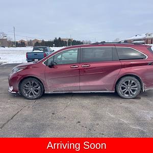 Used 2022 Toyota Sienna XSE Minivan for sale #STK092103 - photo 2