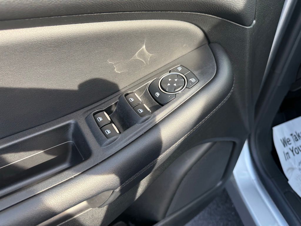 Used 2023 Ford Edge - photo 13