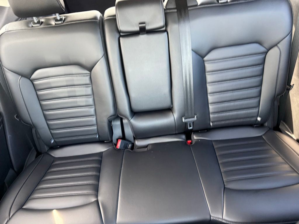Used 2023 Ford Edge - photo 30