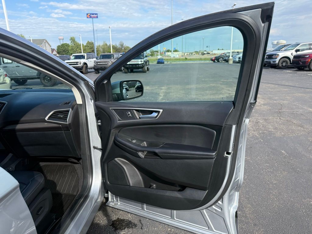 Used 2023 Ford Edge - photo 55