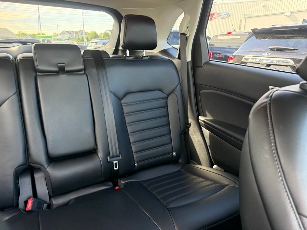 Used 2023 Ford Edge - photo 58