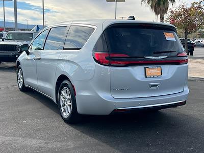 Used 2024 Chrysler Pacifica Touring L Minivan for sale #148948D - photo 2