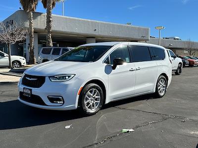 Used 2024 Chrysler Pacifica Touring L Minivan for sale #152021D - photo 2