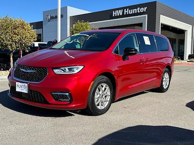 Used 2024 Chrysler Pacifica Touring L Minivan for sale #157788D - photo 2