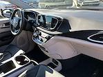 Used 2024 Chrysler Pacifica Touring L Minivan for sale #157788D - photo 14