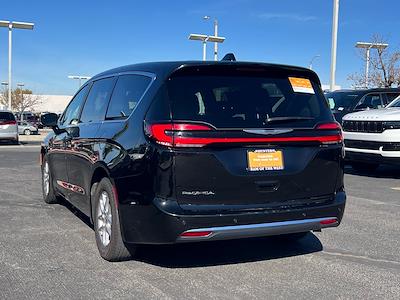 Used 2024 Chrysler Pacifica Touring L Minivan for sale #159403R - photo 2