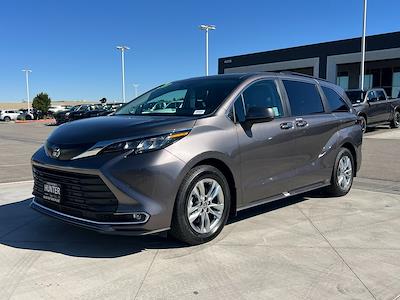2023 Toyota Sienna FWD Minivan for sale #165592R - photo 1