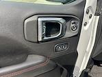 Used 2022 Jeep Gladiator Rubicon Crew Cab 4x4 Pickup for sale #173491R - photo 17