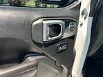 2020 Jeep Gladiator Crew Cab 4x4 Pickup for sale #179769D - photo 16