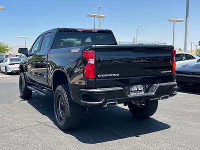 2021 Chevrolet Silverado 1500 Crew Cab 4x4 Pickup for sale #237970D - photo 2