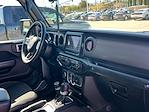 2021 Jeep Gladiator Crew Cab 4WD Pickup for sale #578815R - photo 9