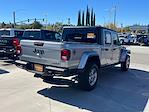2021 Jeep Gladiator Crew Cab 4WD Pickup for sale #578815R - photo 4