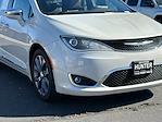 2017 Chrysler Pacifica FWD Minivan for sale #616320D - photo 11