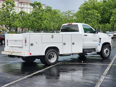 2023 Chevrolet Silverado 5500 Regular Cab DRW RWD, Reading SL Service Body Service Truck for sale #CQ06797 - photo 2