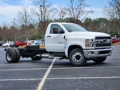 2023 Chevrolet Silverado 5500 Regular Cab DRW RWD, Cab Chassis for sale #CQ67886 - photo 1