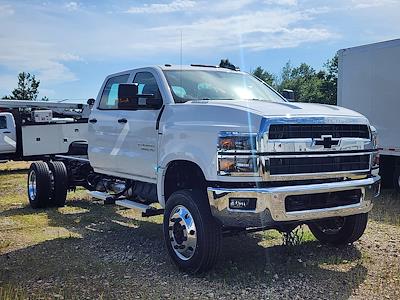 New 2024 Chevrolet Silverado 5500 Work Truck Crew Cab 4WD Cab Chassis for sale #CR02642 - photo 1