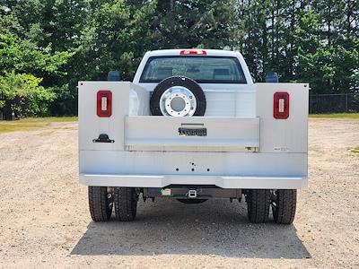 New 2024 Chevrolet Silverado 5500 Crew Cab 4WD Knapheide 6132D 11' Service Truck for sale #CR37283 - photo 2