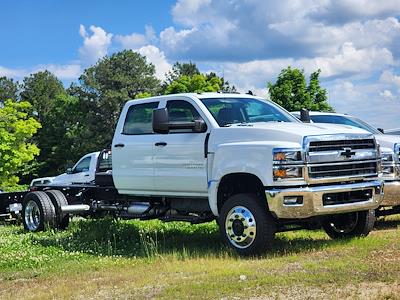 2024 Chevrolet Silverado 5500 Crew Cab DRW 4WD Cab Chassis for sale #CR38424 - photo 1
