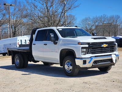 New 2024 Chevrolet Silverado 3500 Work Truck Crew Cab 4WD 9' 6" Knapheide Flatbed Truck for sale #CR50022 - photo 1