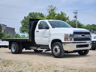 2024 Chevrolet Silverado 5500 Regular Cab DRW 2WD Flatbed Truck for sale #CR58185 - photo 1