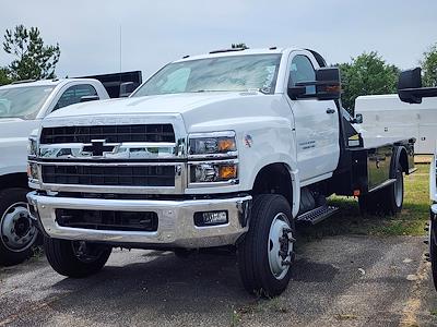 2024 Chevrolet Silverado 5500 Regular Cab DRW 4WD Flatbed Truck for sale #CR83049 - photo 1