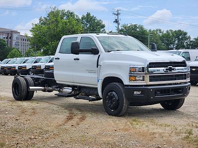 2024 Chevrolet Silverado 5500 Crew Cab DRW 2WD Cab Chassis for sale #CRA84011 - photo 1