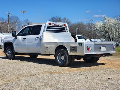New 2025 Chevrolet Silverado 3500 - photo 1