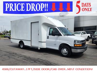 Used 2021 Chevrolet Express 4500 Box Van for sale #55215 - photo 1