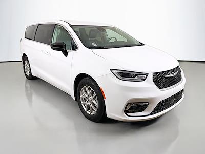 Used 2024 Chrysler Pacifica Touring L Minivan for sale #118887F01 - photo 1