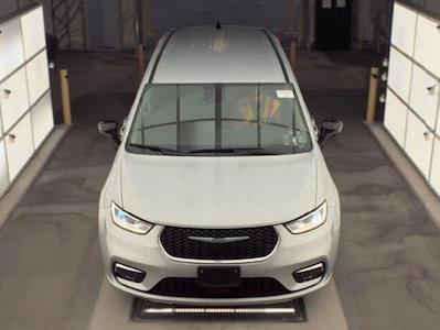 2024 Chrysler Pacifica FWD Minivan for sale #129705C01 - photo 2
