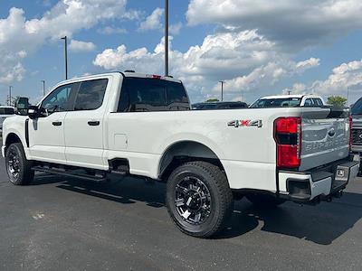 2025 Ford F-250 Crew Cab 4WD Pickup for sale #1952 - photo 2