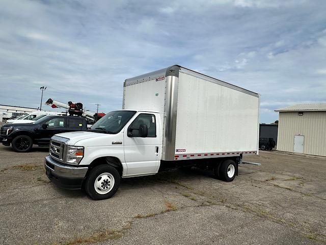 New 2024 Ford E-450 - photo 39