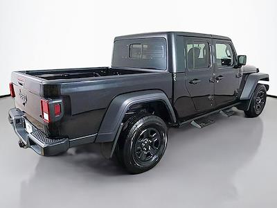 Used 2023 Jeep Gladiator - photo 1