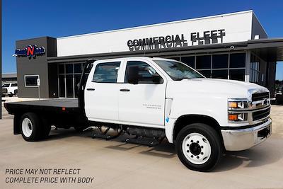 New 2023 Chevrolet Silverado 5500 Work Truck Crew Cab Flatbed Truck for sale #FPH517154 - photo 1