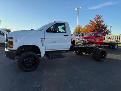 New 2024 Chevrolet Silverado 5500 Work Truck Regular Cab 4x4 Cab Chassis for sale #DH241807 - photo 2
