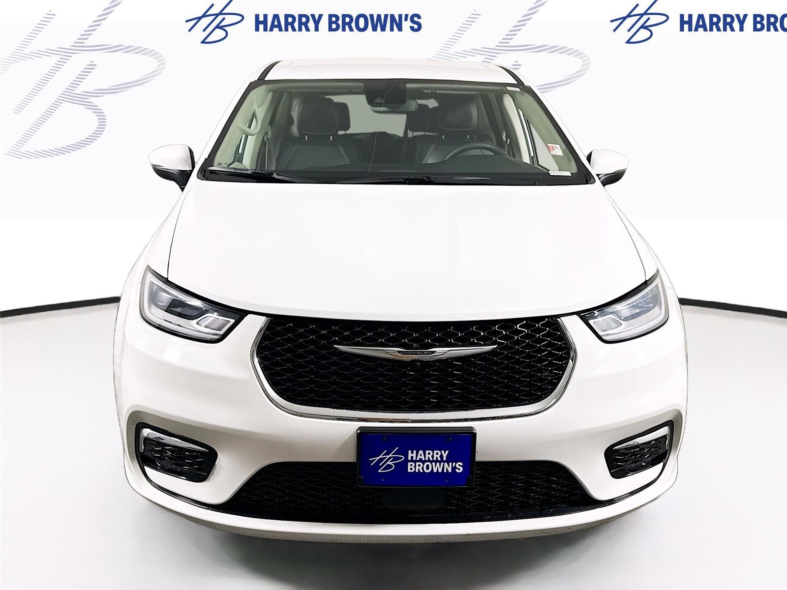 Used 2023 Chrysler Pacifica - photo 29