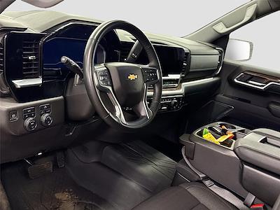 Used 2023 Chevrolet Silverado 1500 - photo 1